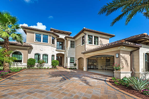 Best Driveway Paving Contractor  in South Bay, FL